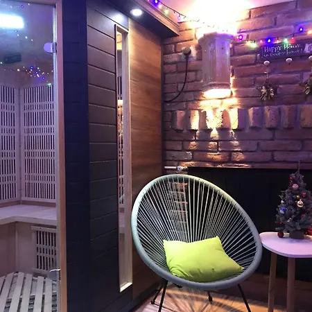 Samu Vendeghaz Apartment Vertesszolos